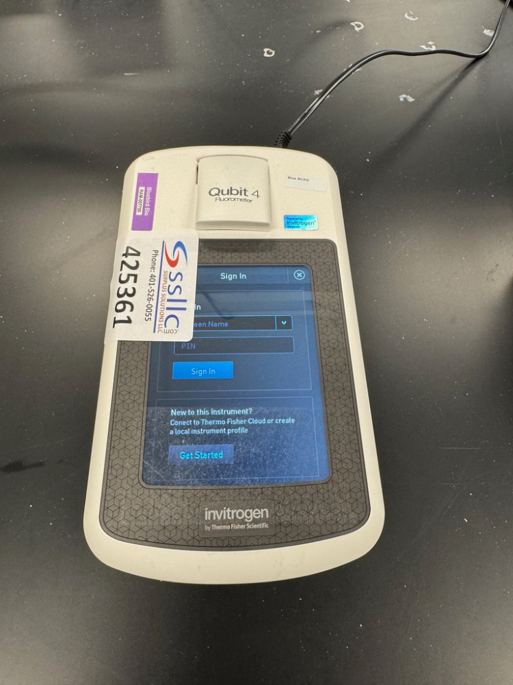 Image of Invitrogen Qubit 4 Fluorometer